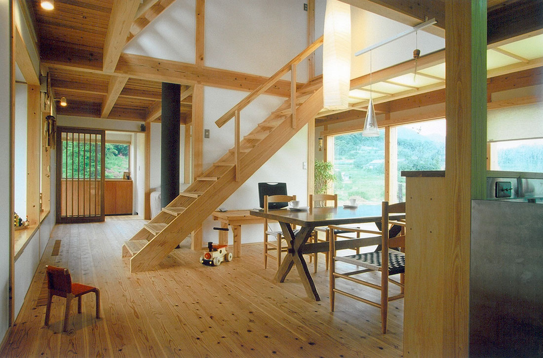 SKMBT_C25207082313420_0001